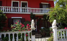 Eva Apartment
